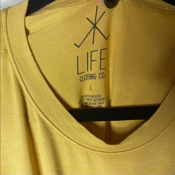 Life Clothing Co. Let Love Rule Tee- boho boutique t-shirt-Size Large - Picture 3 of 4